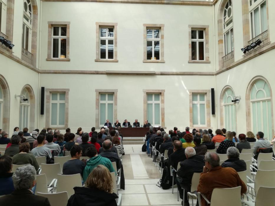 Nomenament de fedatàries per la ILP-Montseny al Parlament de Catalunya (2-03-20)