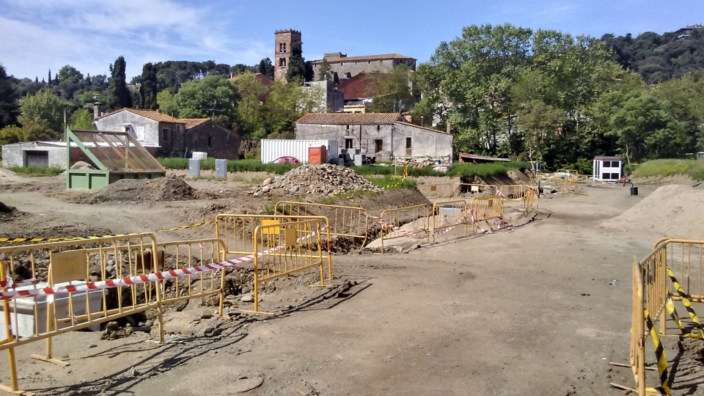 Imatge de les obres d’urbanització PAU6 Bisbat-Eixample del 3 de maig on s’aprecia que els treballs estan aturats